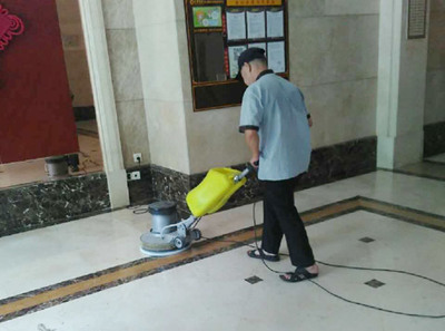 工廠保潔全攻略 如何高效實(shí)施清洗與保潔服務(wù)